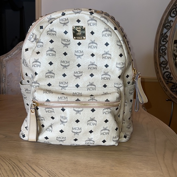 ❤️ Authentic MCM Backpack main image 12